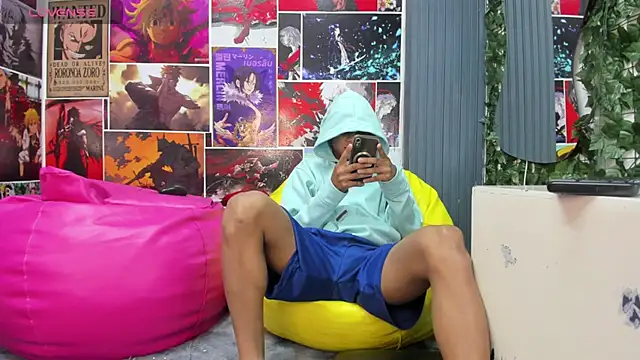 Snapshot of Jeffry_wolvess chatting on January 11, 3:31 pm Jeffry wolvess online show from January 11, 3:31 pm