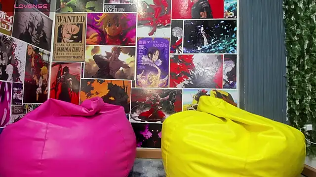 Snapshot of Jeffry_wolvess chatting on February 6, 12:16 pm Jeffry wolvess online show from February 6, 12:16 pm