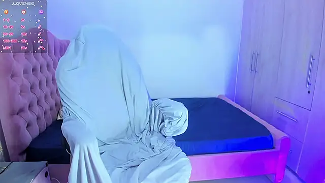 jisoo   online show from January 8, 5:48 am