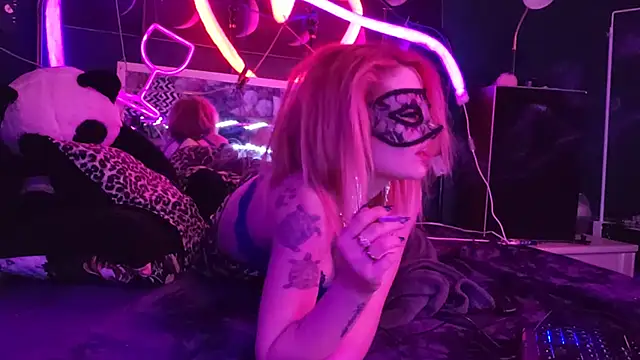 anonymouszN online show from January 25, 11:32 pm