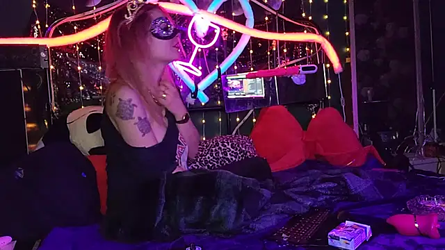 anonymouszN online show from March 13, 9:37 pm