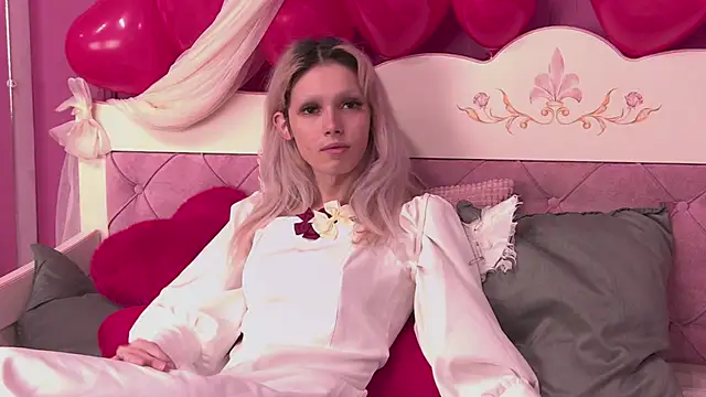 PamelamyDreamys online show from February 12, 10:35 am