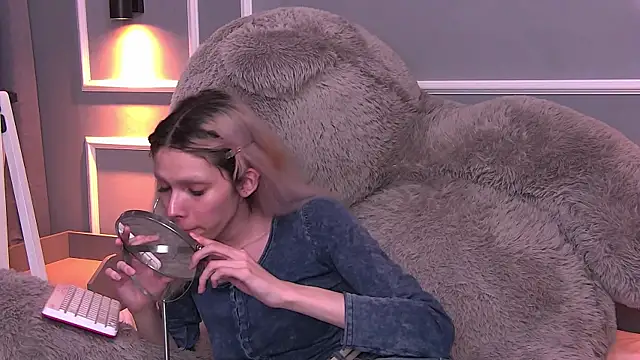 PamelamyDreamys online show from February 20, 6:57 pm