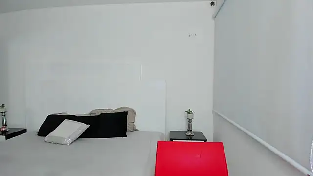 Dylan Taylor online show from February 27, 3:25 am