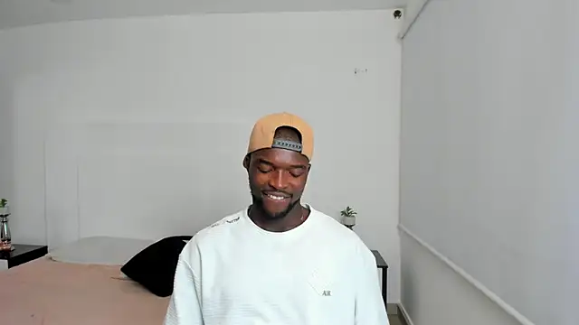 Dylan Taylor online show from March 3, 3:30 am