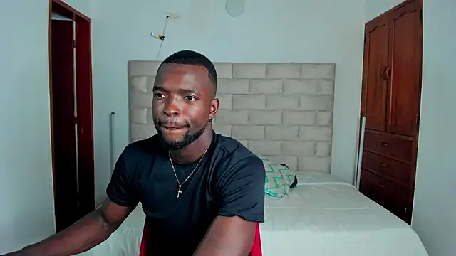 Dylan Taylor online show from December 14, 8:13 pm