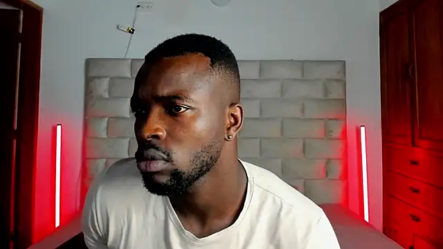 Dylan Taylor online show from March 2, 3:52 am