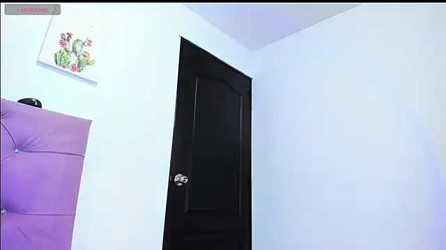  lexx1e online show from April 16, 9:39 pm