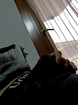 dariodario online show from February 9, 9:16 am