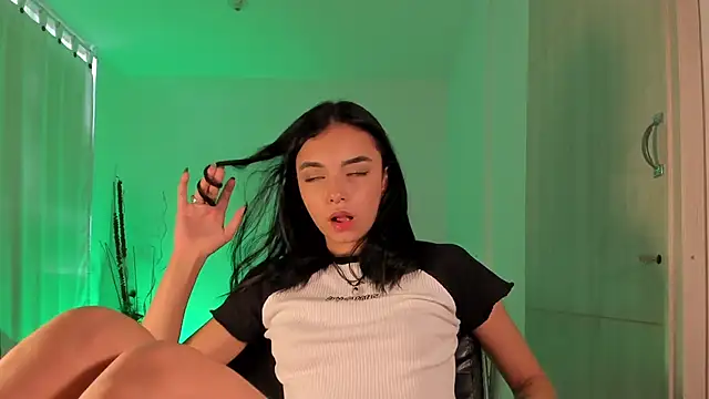 AnabelWolf online show from January 28, 8:47 pm