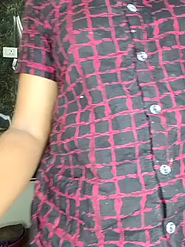 Tamil Shalini Lustyy online show from November 14, 11:46 pm