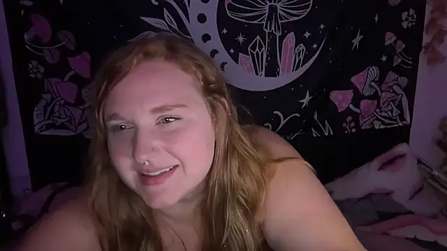 thickgingergoddess online show from September 27, 4:17 am