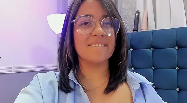 Pandoracherry online show from March 2, 6:27 am