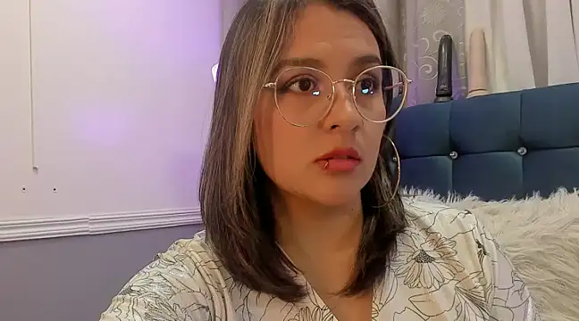 Pandoracherry online show from March 15, 2:14 am