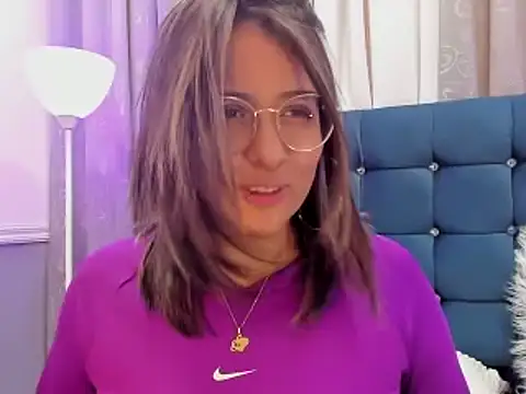 Pandoracherry online show from March 22, 1:08 pm