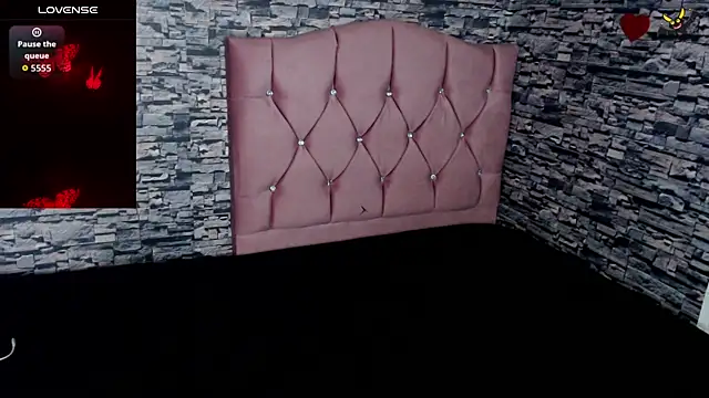 sofi bronw online show from September 20, 5:08 am