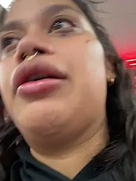 Snapshot of shyfr34k chatting on January 10, 6:09 am shyfr34k online show from January 10, 6:09 am