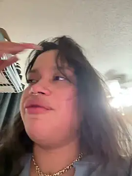 Snapshot of shyfr34k chatting on February 24, 1:24 am shyfr34k online show from February 24, 1:24 am