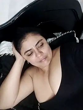 ElizabethWeil online show from March 11, 10:09 pm