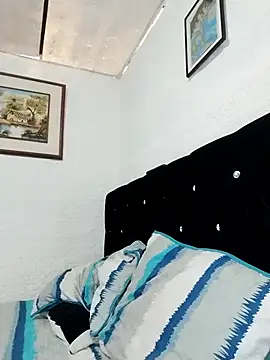 Snapshot of ElizabethWeil chatting on February 4, 1:28 pm ElizabethWeil online show from February 4, 1:28 pm