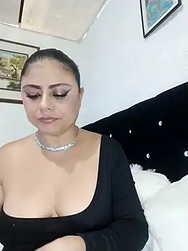 Snapshot of ElizabethWeil chatting on February 17, 3:08 pm ElizabethWeil online show from February 17, 3:08 pm