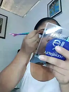 Snapshot of ElizabethWeil chatting on February 28, 2:07 pm ElizabethWeil online show from February 28, 2:07 pm