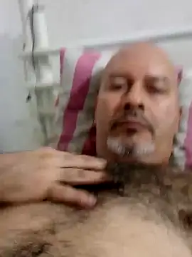 Snapshot of Juan_45 chatting on June 16, 2:19 pm Juan 45 online show from June 16, 2:19 pm