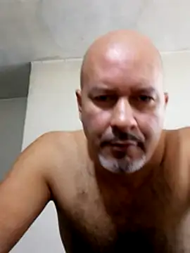 Snapshot of Juan_45 chatting on June 26, 2:54 pm Juan 45 online show from June 26, 2:54 pm