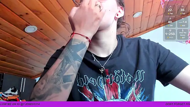 Darkness jones  online show from April 7, 8:42 pm