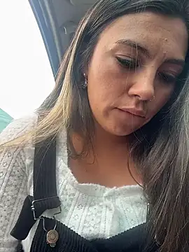 LIZ-06  online show from April 8, 5:46 pm