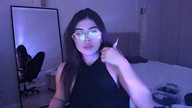 may mia online show from January 8, 4:15 am