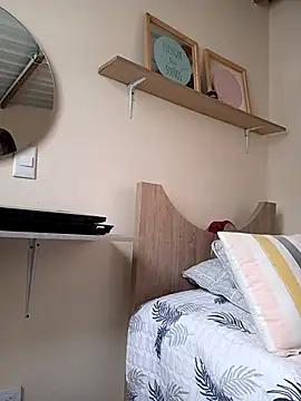 sofiaVelez01 online show from March 3, 7:17 pm