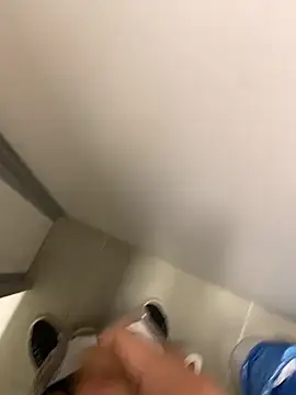 Snapshot of FabioF698 chatting on February 21, 4:59 pm FabioF698 online show from February 21, 4:59 pm