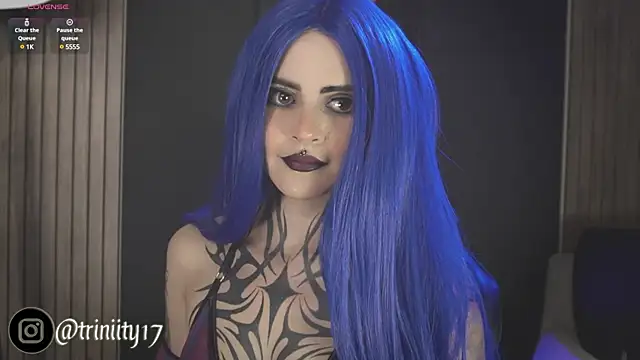 Snapshot of Trinity___s chatting on December 24, 12:33 am Trinity s online show from December 24, 12:33 am