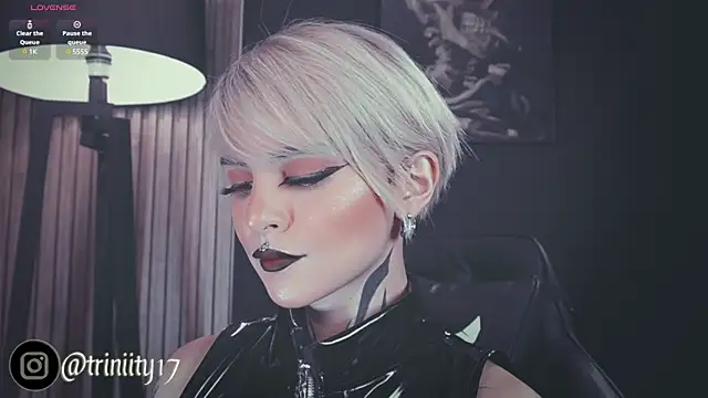 Snapshot of Trinity___s chatting on December 26, 4:36 pm Trinity s online show from December 26, 4:36 pm