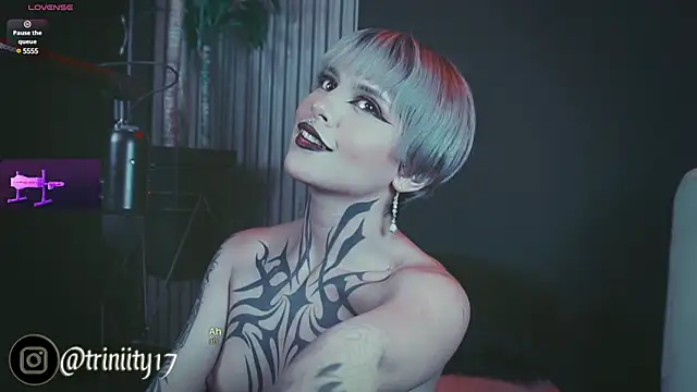 Snapshot of Trinity___s chatting on February 10, 9:36 pm Trinity s online show from February 10, 9:36 pm