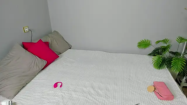 Sofia rum online show from February 12, 2:03 am