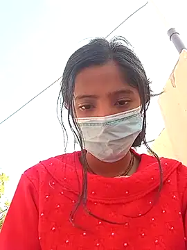 Snapshot of BabySlimmy10 chatting on December 15, 7:35 am BabySlimmy10 online show from December 15, 7:35 am