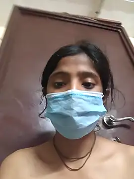 Snapshot of BabySlimmy10 chatting on December 20, 7:55 am BabySlimmy10 online show from December 20, 7:55 am