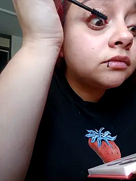 CURVY-HORNY online show from March 13, 9:10 pm