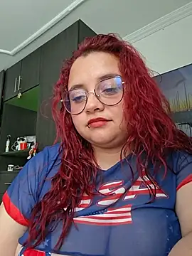Snapshot of CURVY-HORNY chatting on July 5, 7:54 pm CURVY-HORNY online show from July 5, 7:54 pm
