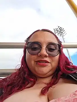 Snapshot of CURVY-HORNY chatting on July 13, 9:50 pm CURVY-HORNY online show from July 13, 9:50 pm