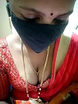 Snapshot of Cute-chinny chatting on January 16, 1:37 am Cute-chinny online show from January 16, 1:37 am