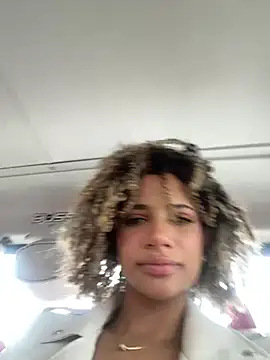 naomidawsonn online show from June 2, 7:27 pm