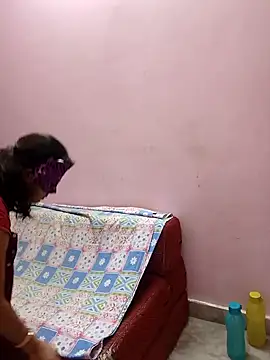 Snapshot of Cute-manisha chatting on February 5, 2:19 am Cute-manisha online show from February 5, 2:19 am