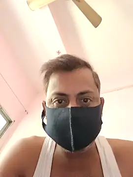 Snapshot of Cute-manisha chatting on March 6, 2:09 am Cute-manisha online show from March 6, 2:09 am