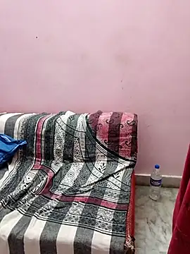 Snapshot of Cute-manisha chatting on March 21, 3:35 pm Cute-manisha online show from March 21, 3:35 pm