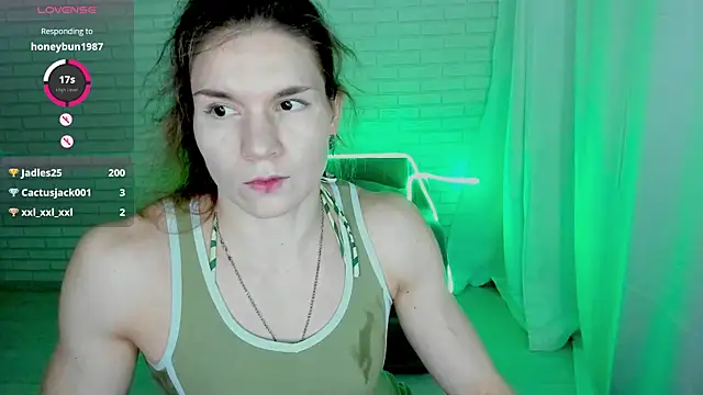 Lisa Ray online show from January 21, 5:27 am