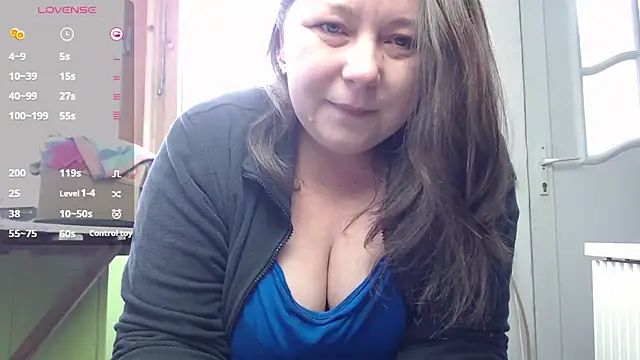 KasiaPrivat online show from January 4, 9:43 am