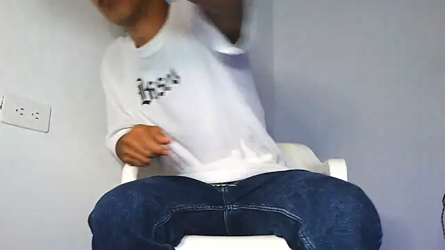 maximo vega newv online show from February 11, 11:48 am